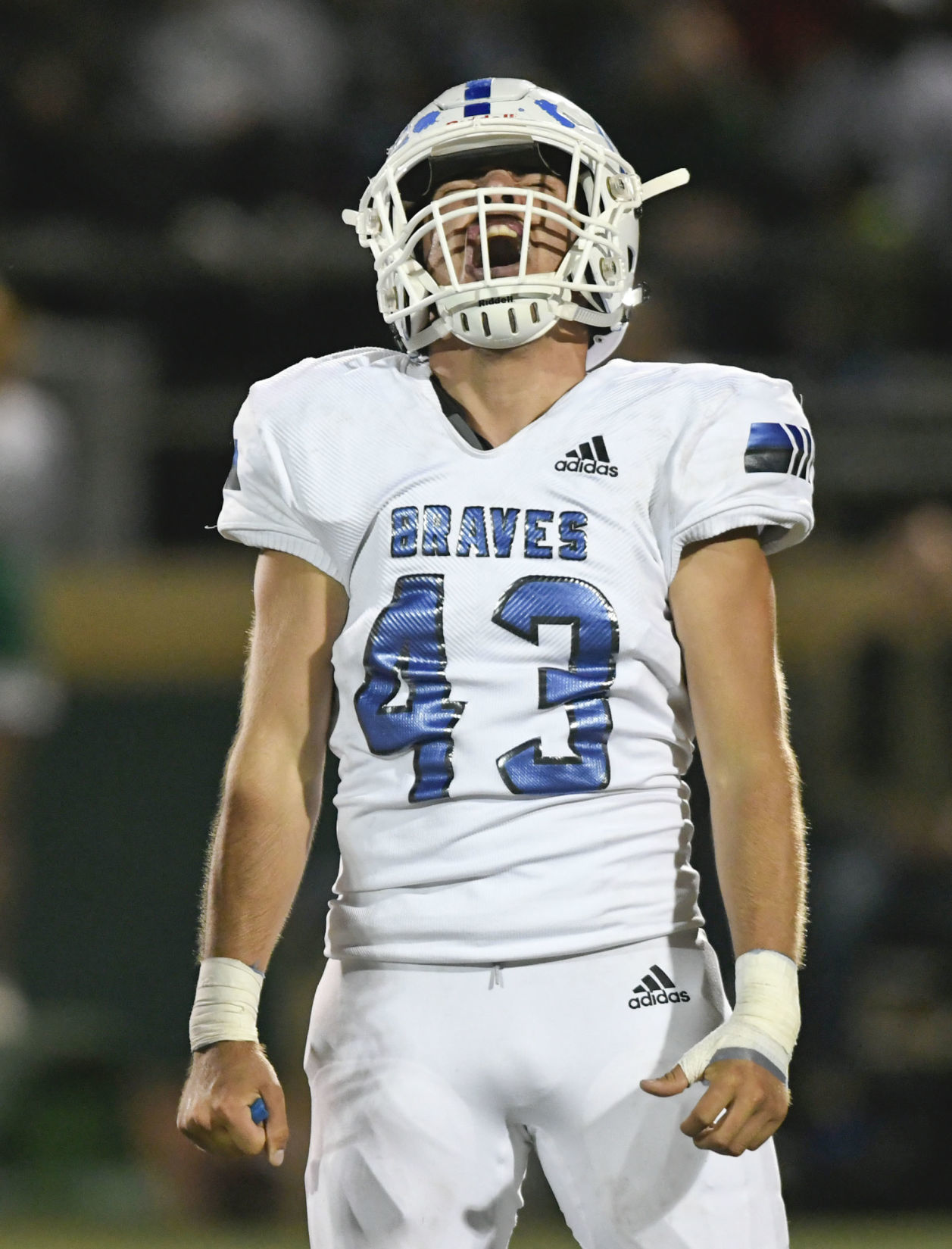 092719 Lompoc SJ football 14.jpg